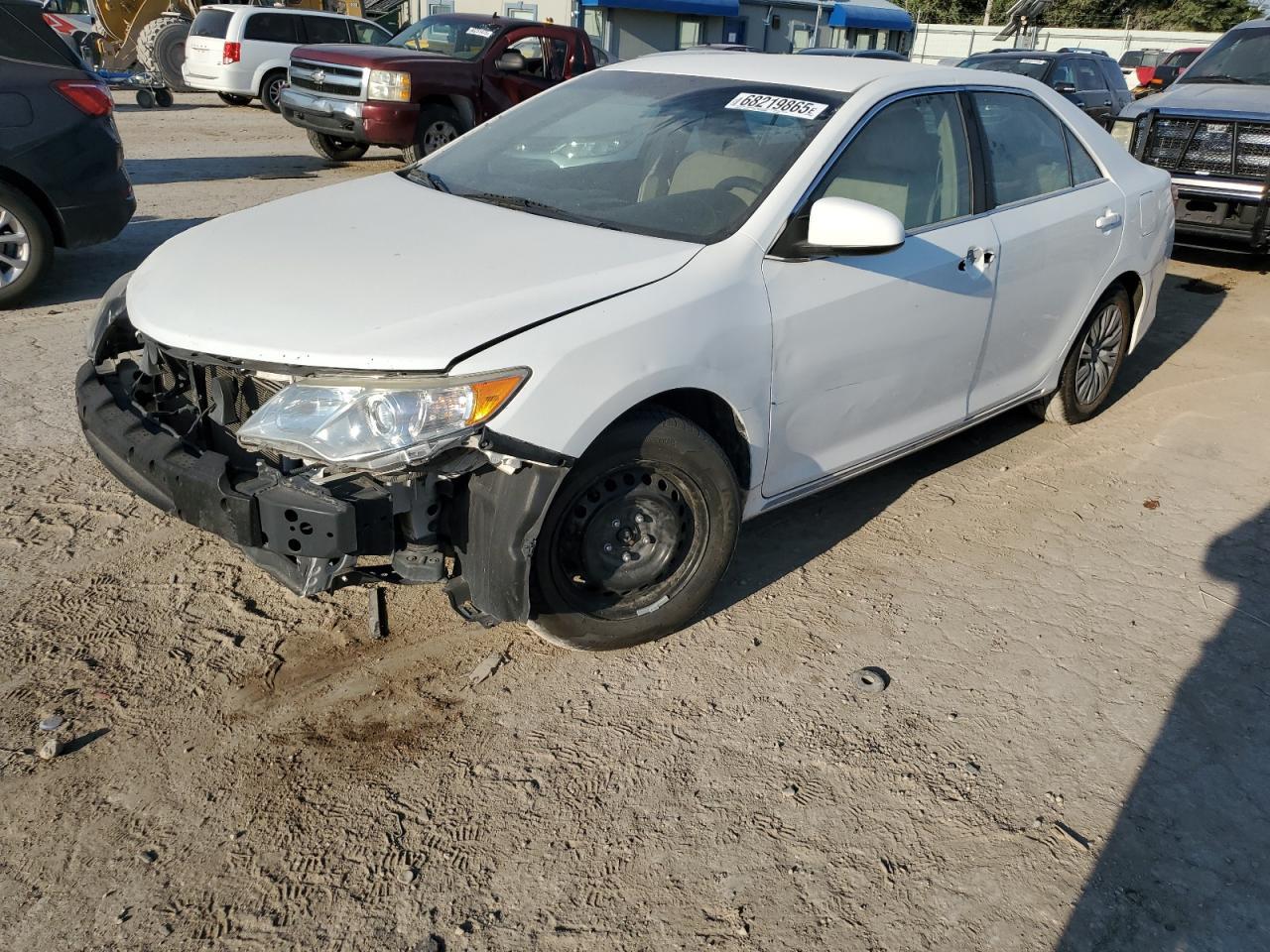 2014 TOYOTA CAMRY