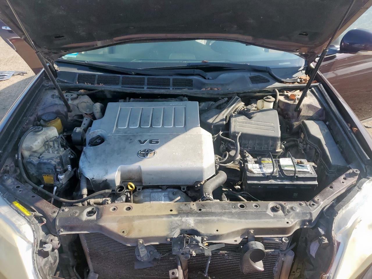 2011 TOYOTA Avalon