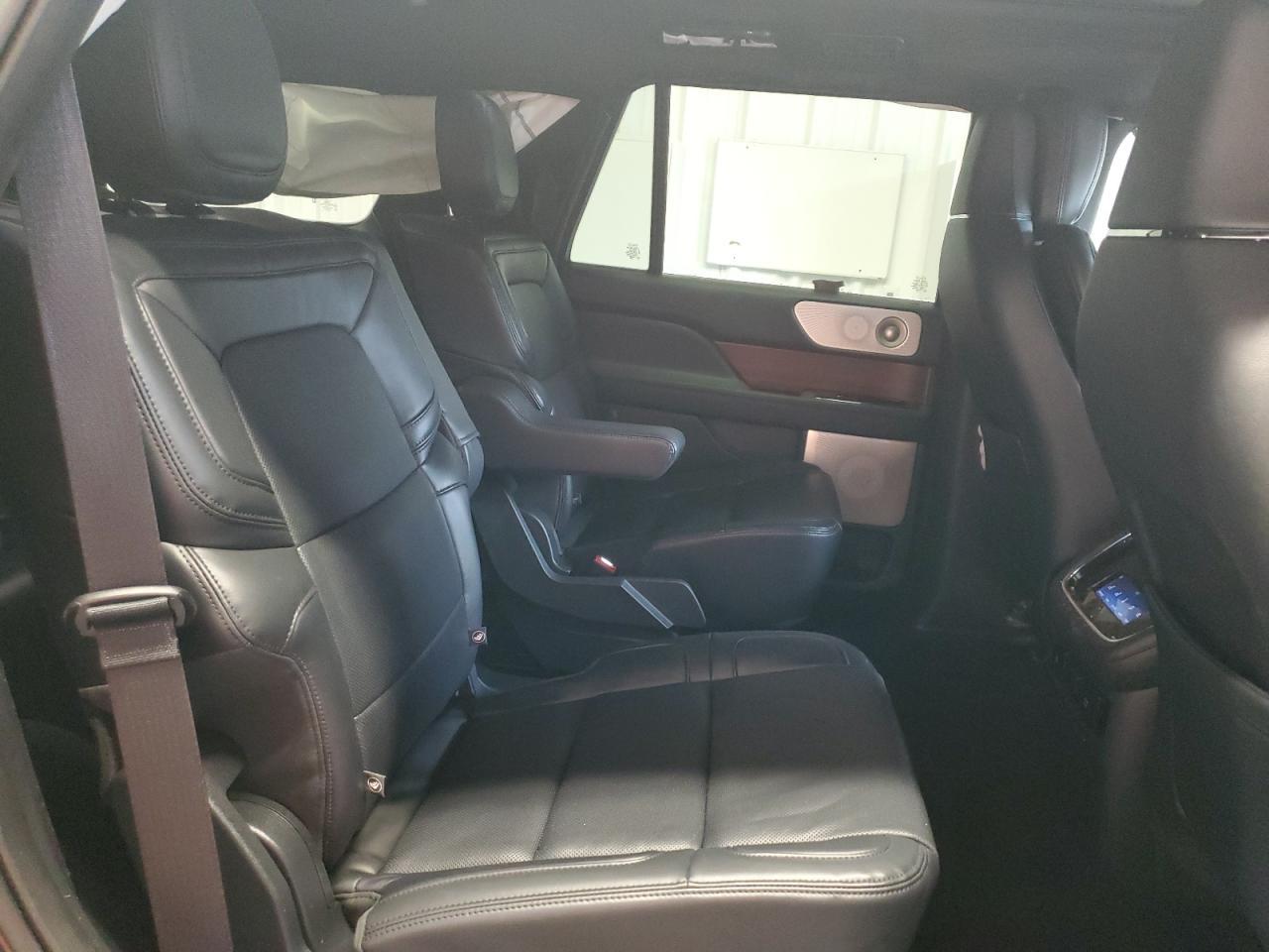 2024 LINCOLN Navigator