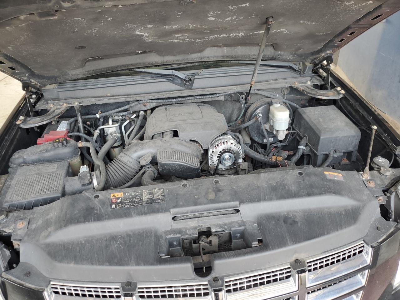 2012 CADILLAC ESCALADE