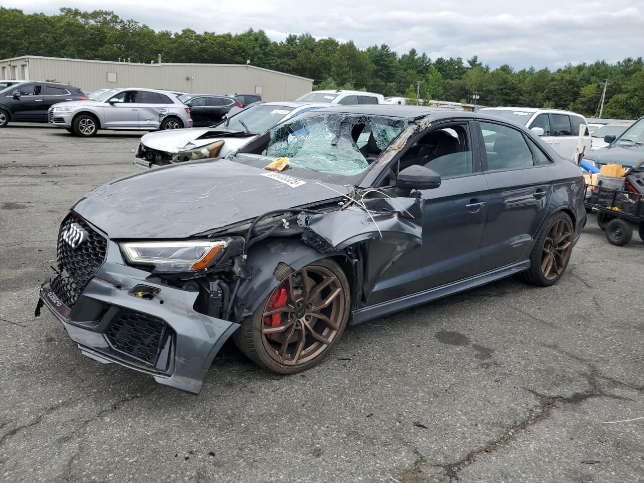 2019 AUDI RS3