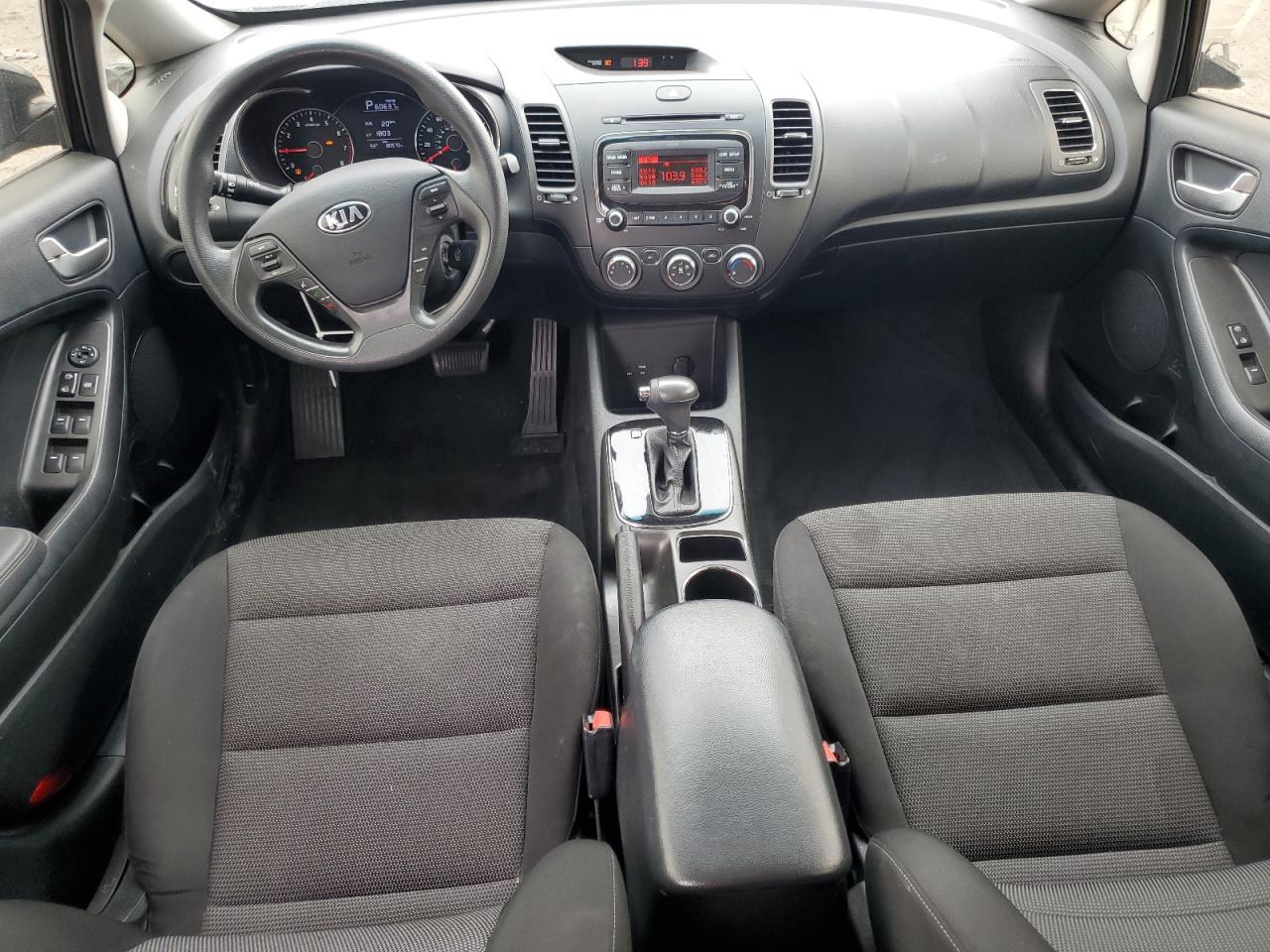 2017 KIA FORTE