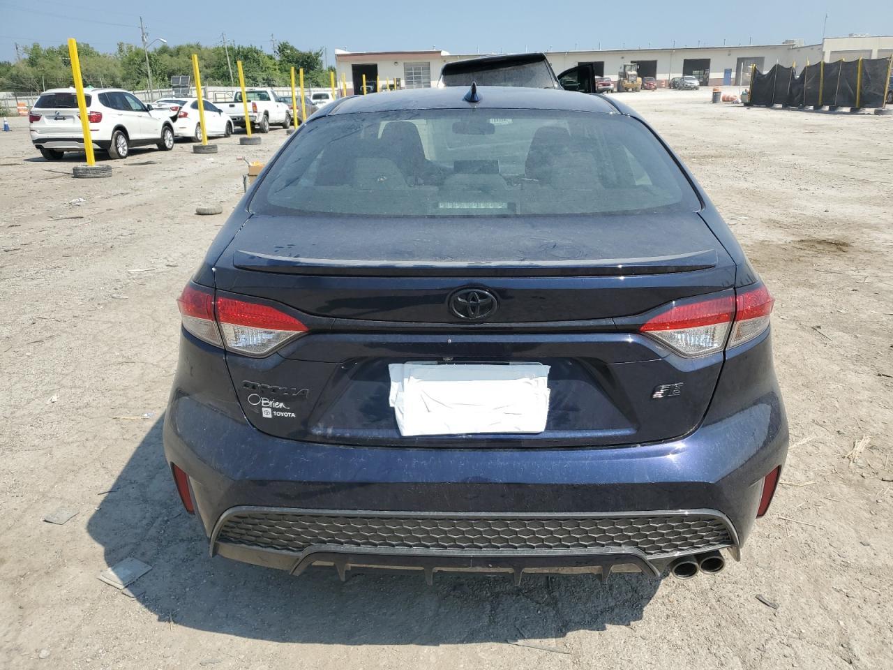 2021 TOYOTA COROLLA