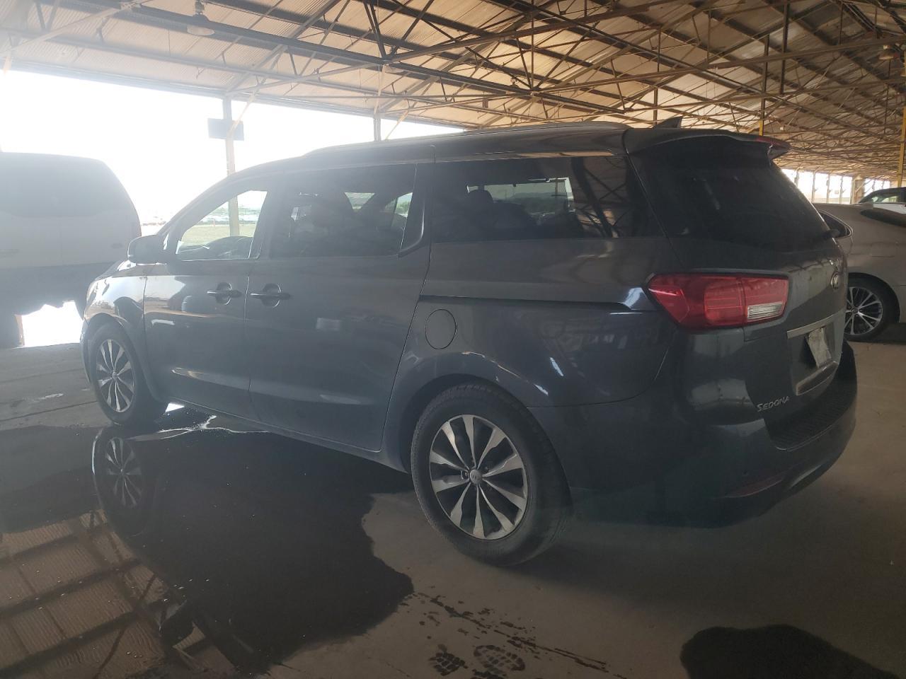 2016 KIA SEDONA