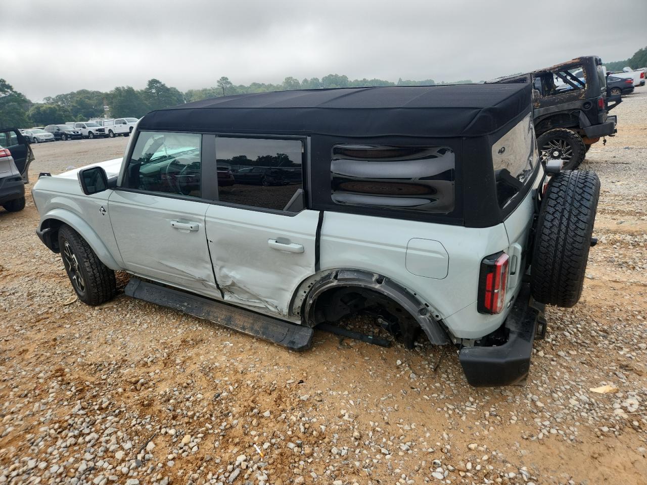 2024 FORD Bronco