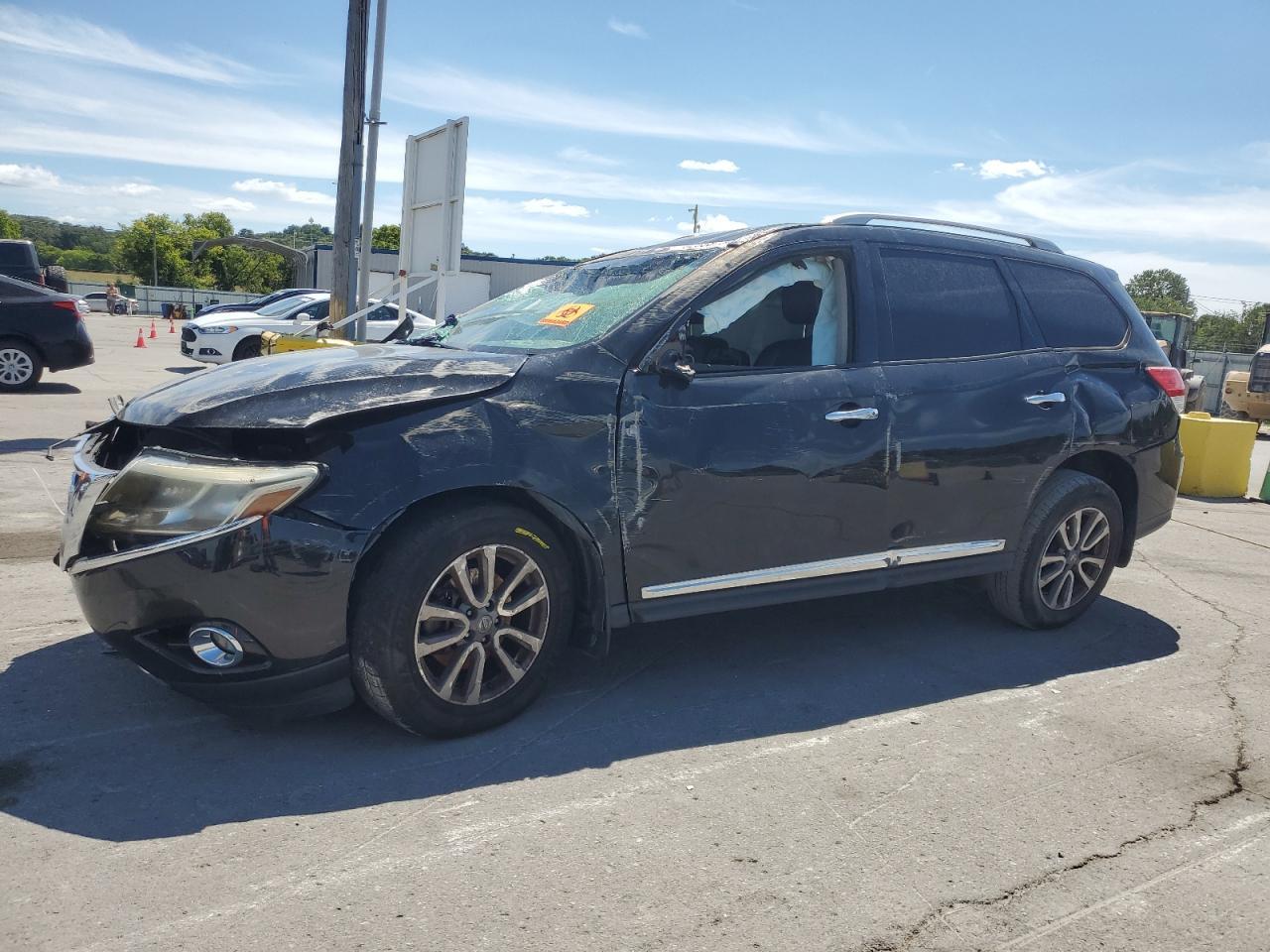 2016 NISSAN PATHFINDER
