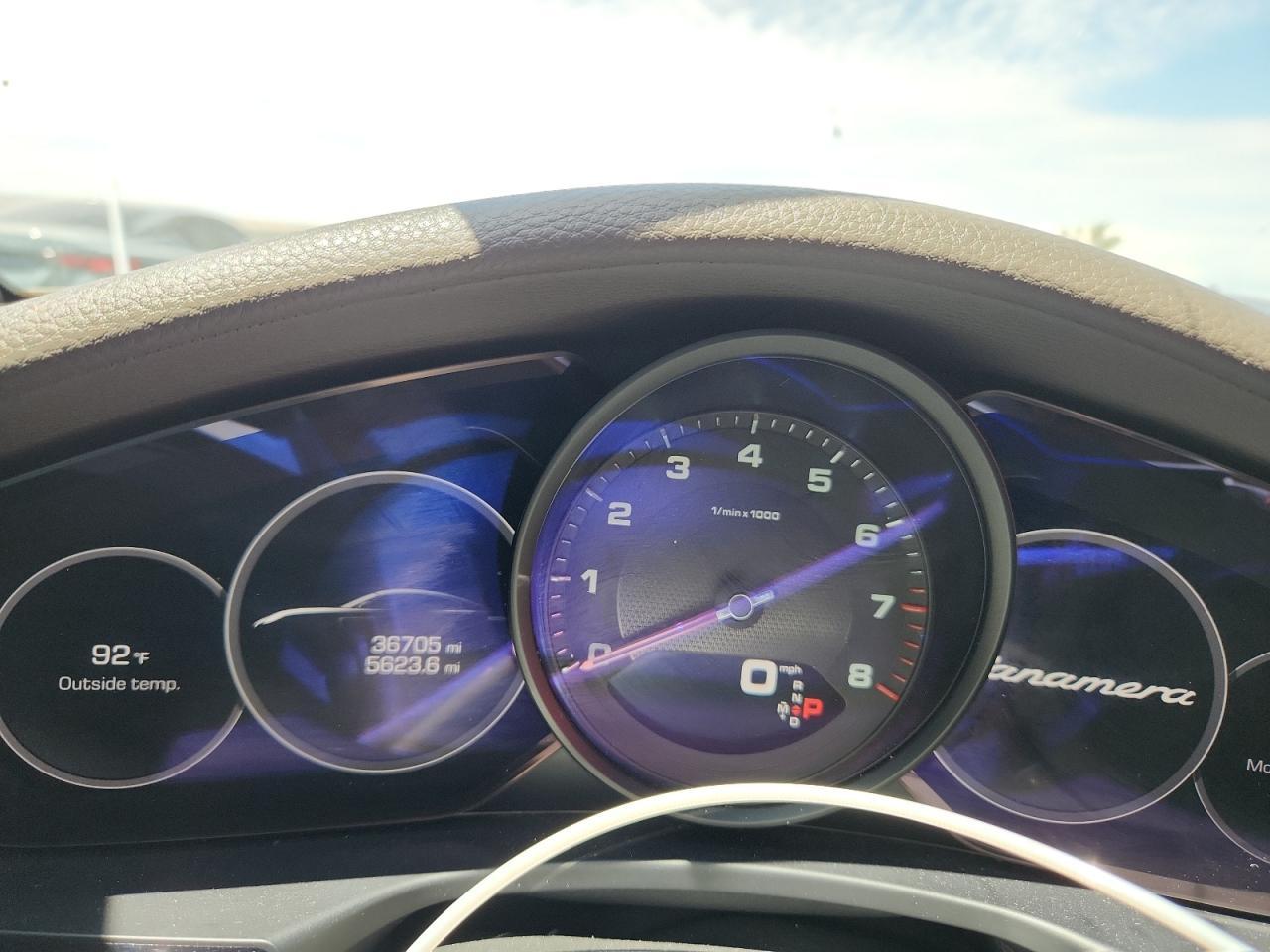 2019 PORSCHE Panamera
