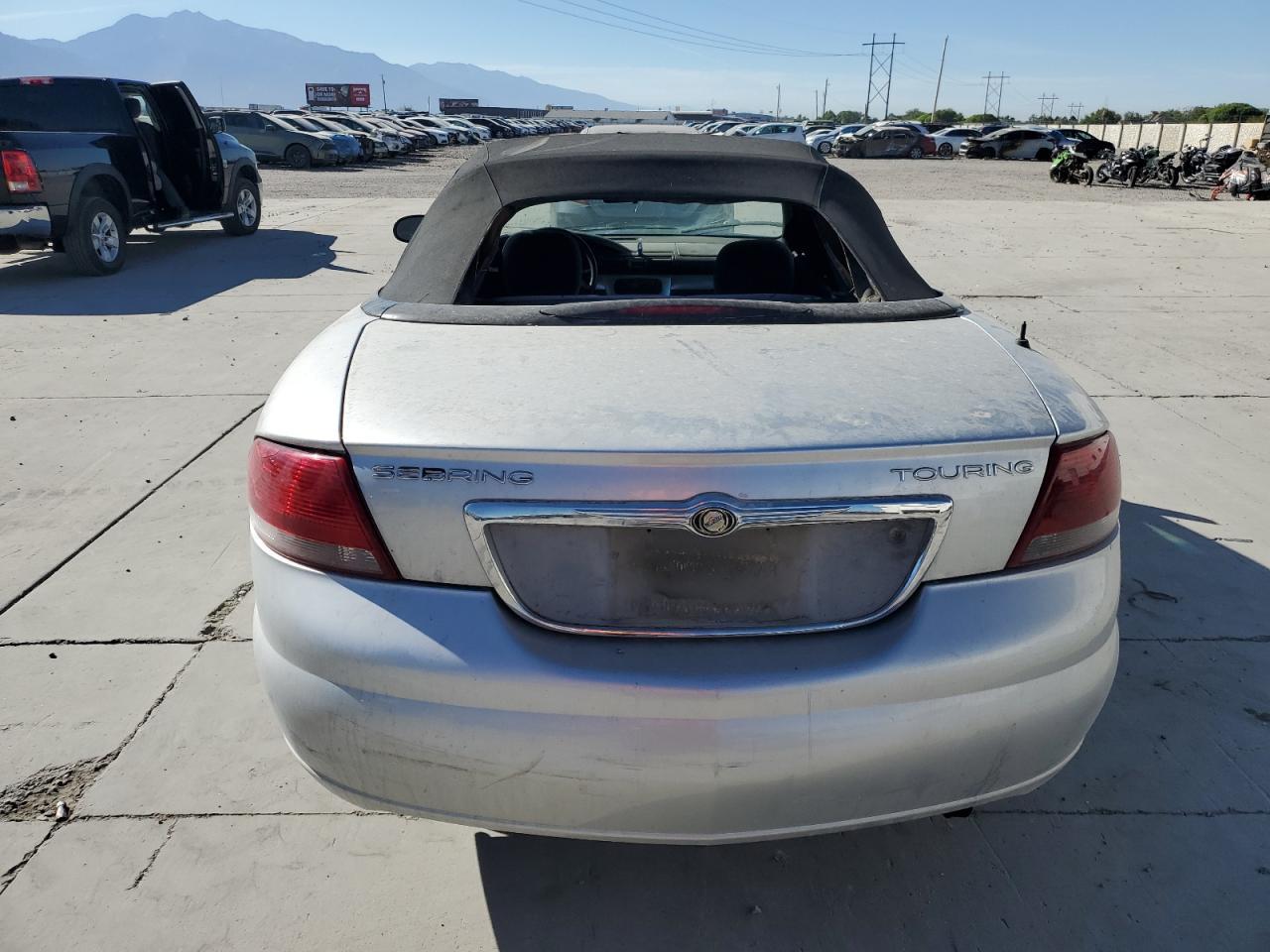 2005 CHRYSLER Sebring