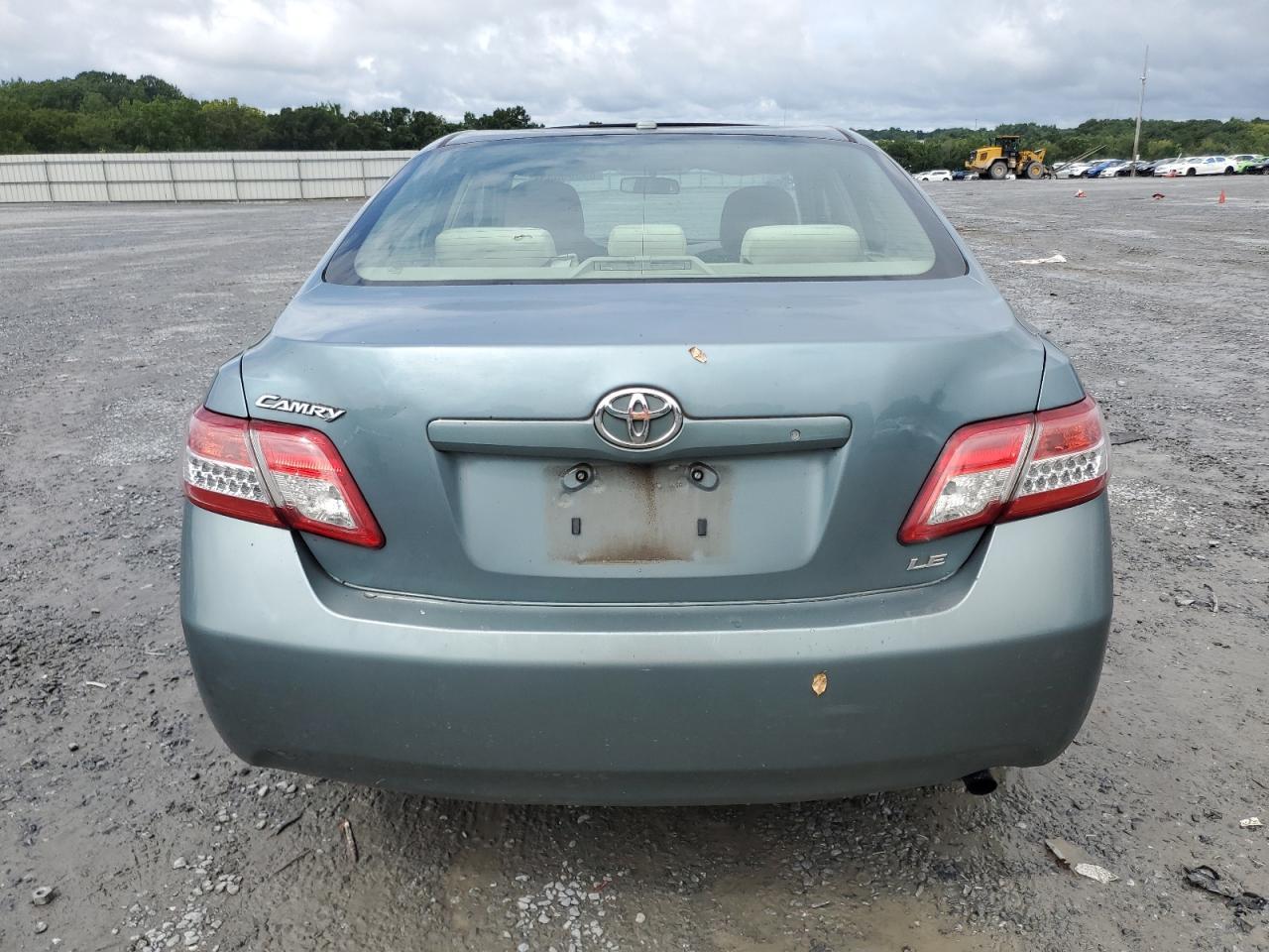 2010 TOYOTA CAMRY