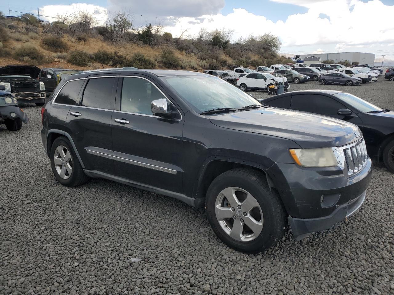 2011 JEEP Grand Cherokee