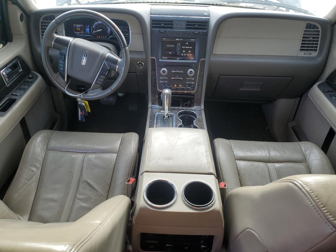 2015 LINCOLN Navigator