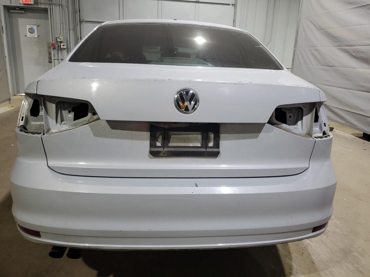 2017 VOLKSWAGEN JETTA