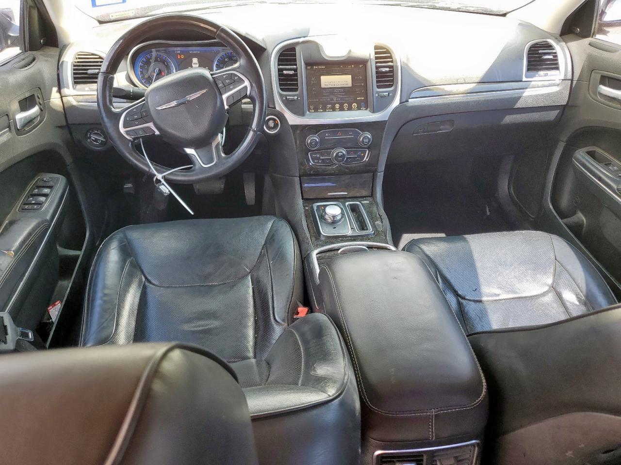 2016 CHRYSLER 300