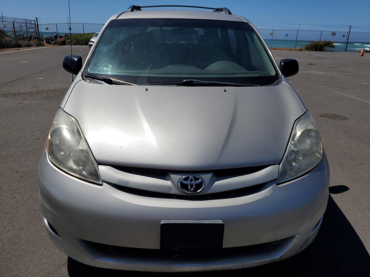 2007 TOYOTA SIENNA