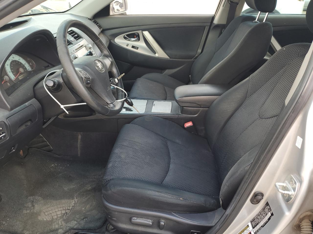2011 TOYOTA CAMRY