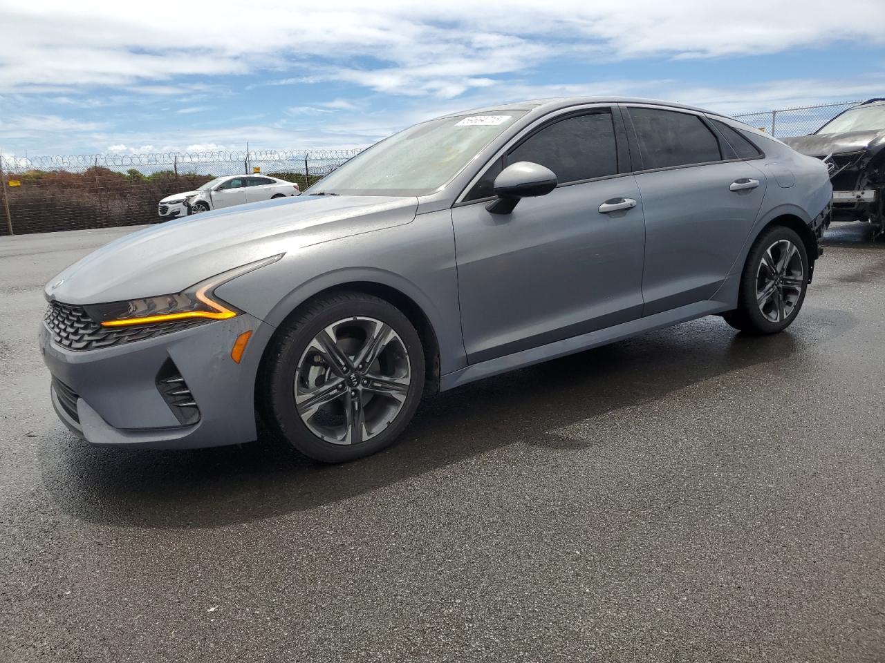 2021 KIA K5
