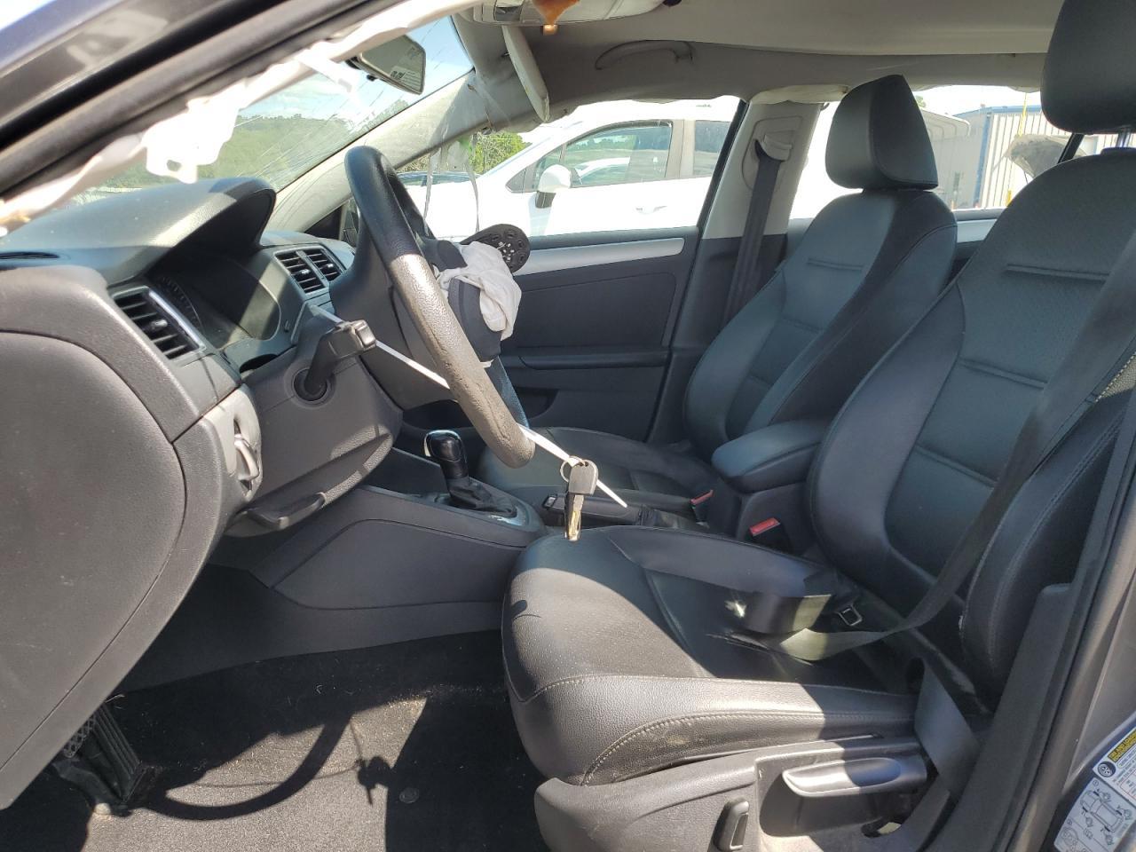 2014 VOLKSWAGEN JETTA
