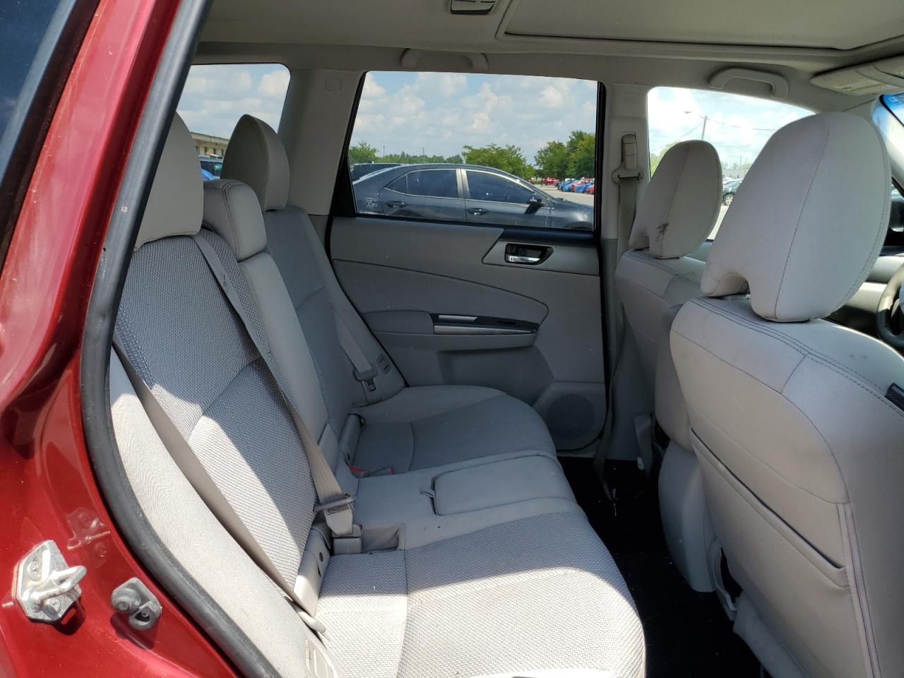 2011 SUBARU FORESTER