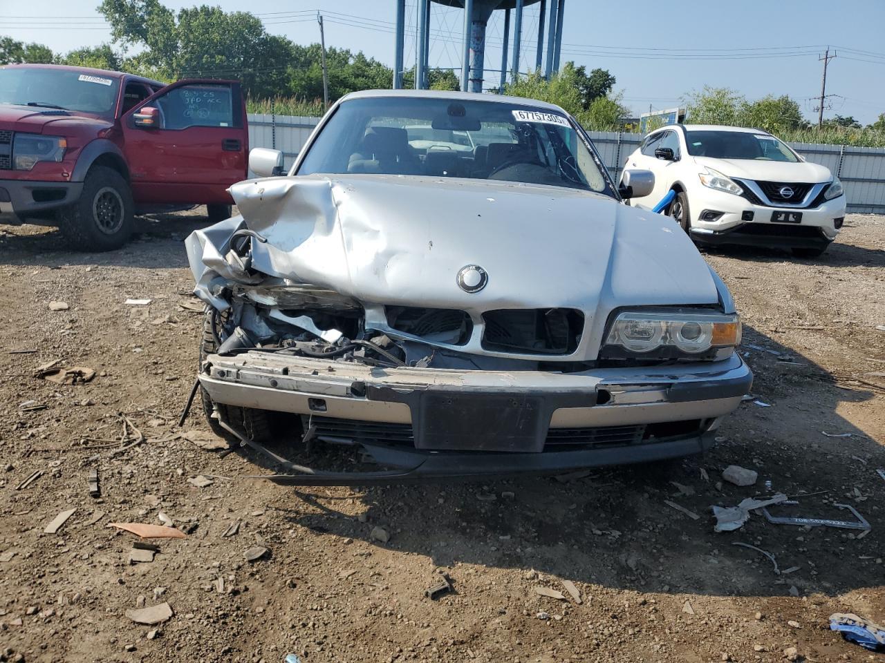2000 BMW 7 series