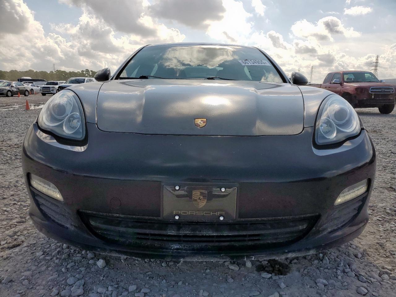 2012 PORSCHE Panamera