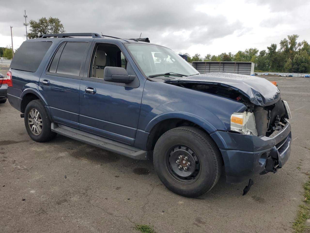 2013 FORD Expedition