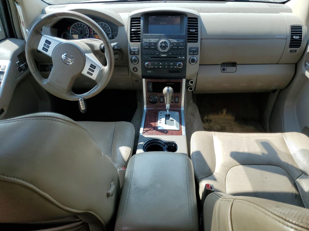 2011 NISSAN PATHFINDER
