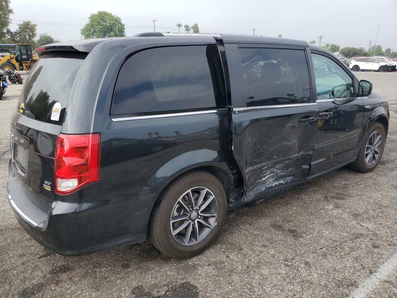 2017 DODGE GRAND CARAVAN