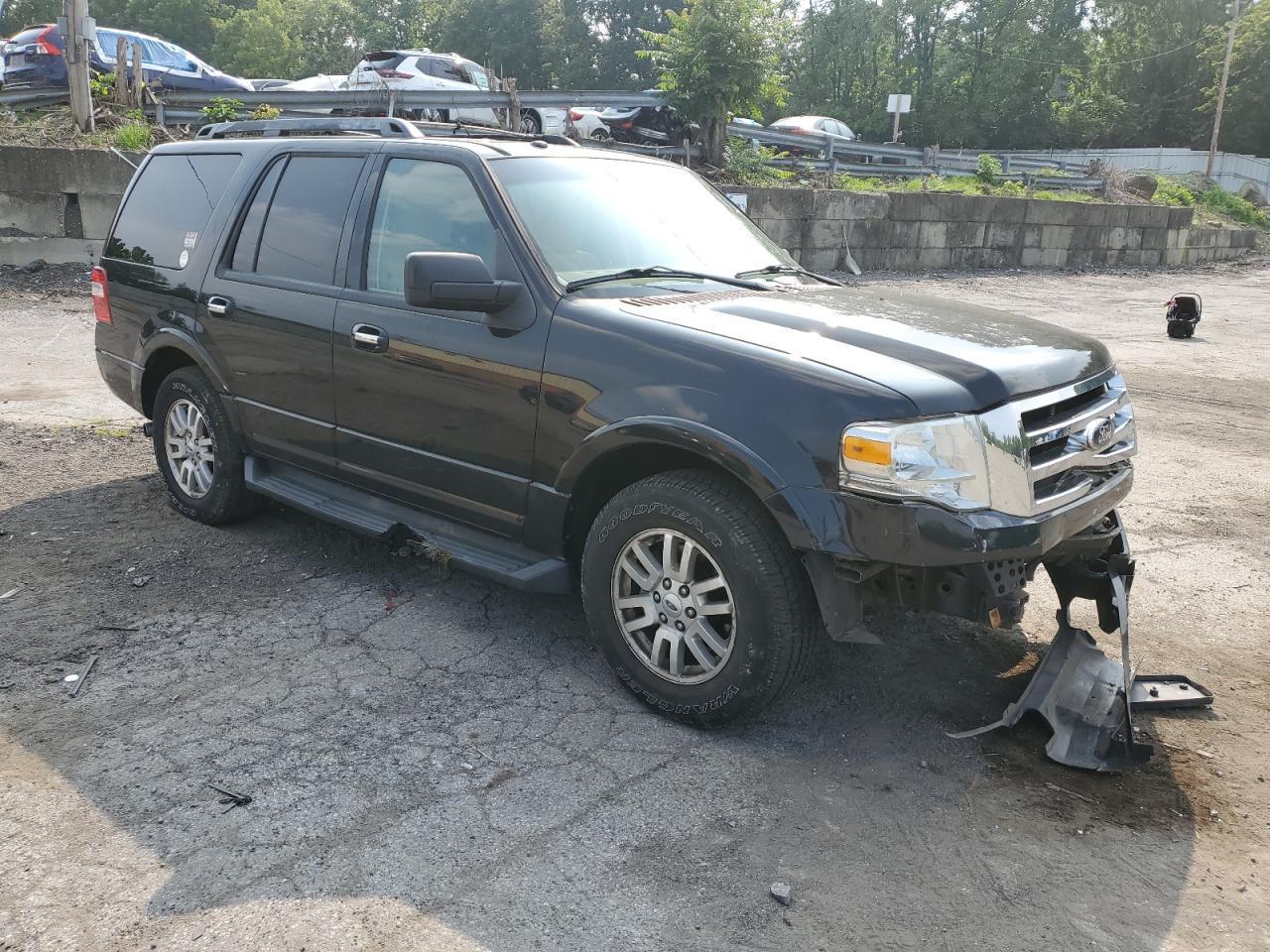 2013 FORD Expedition