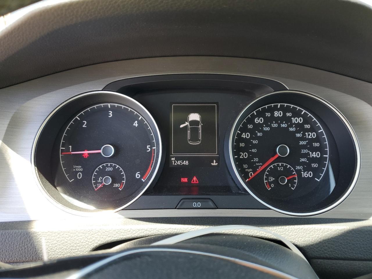 2015 VOLKSWAGEN GOLF