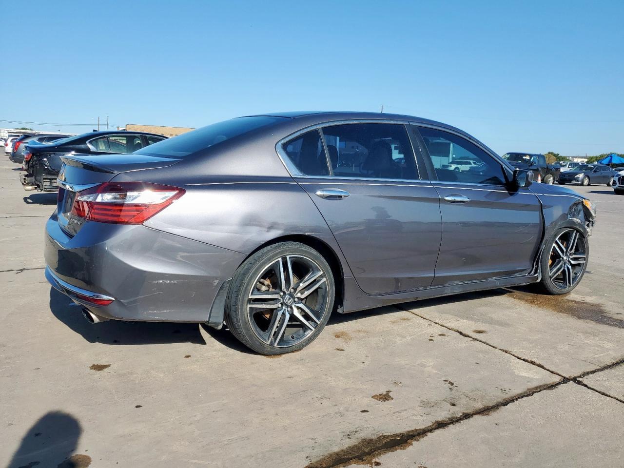 2016 HONDA ACCORD