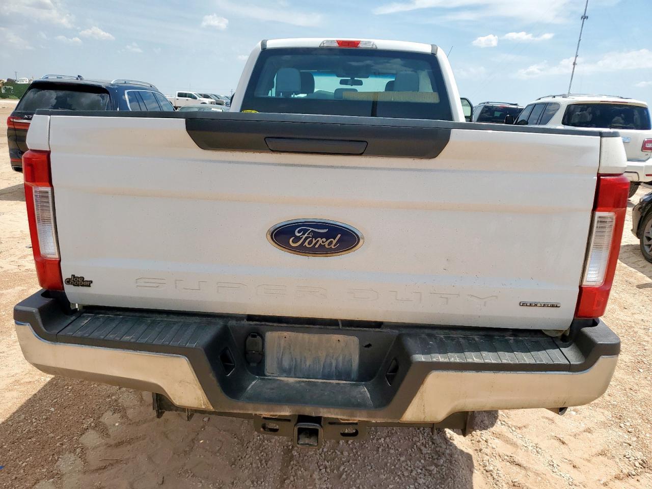 2017 FORD F-250