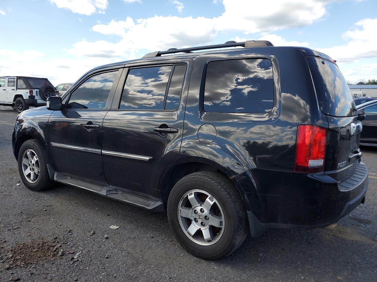 2011 HONDA PILOT