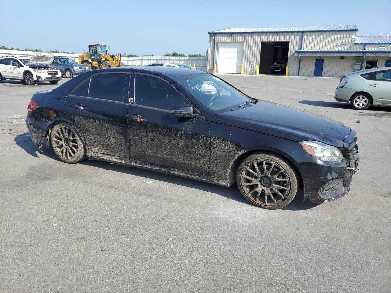 2016 MERCEDES-BENZ E-Class
