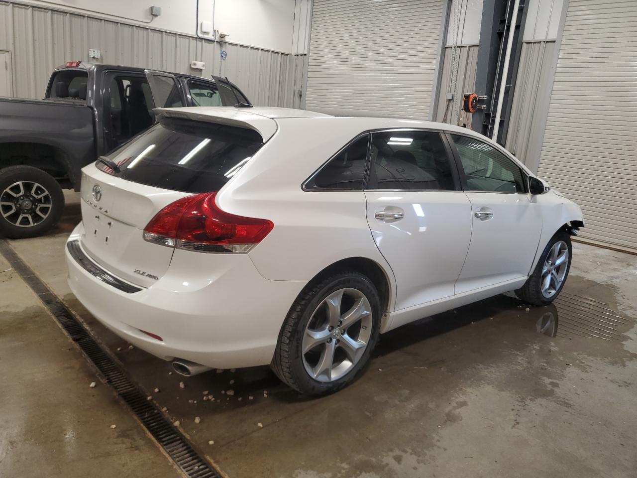 2015 TOYOTA VENZA