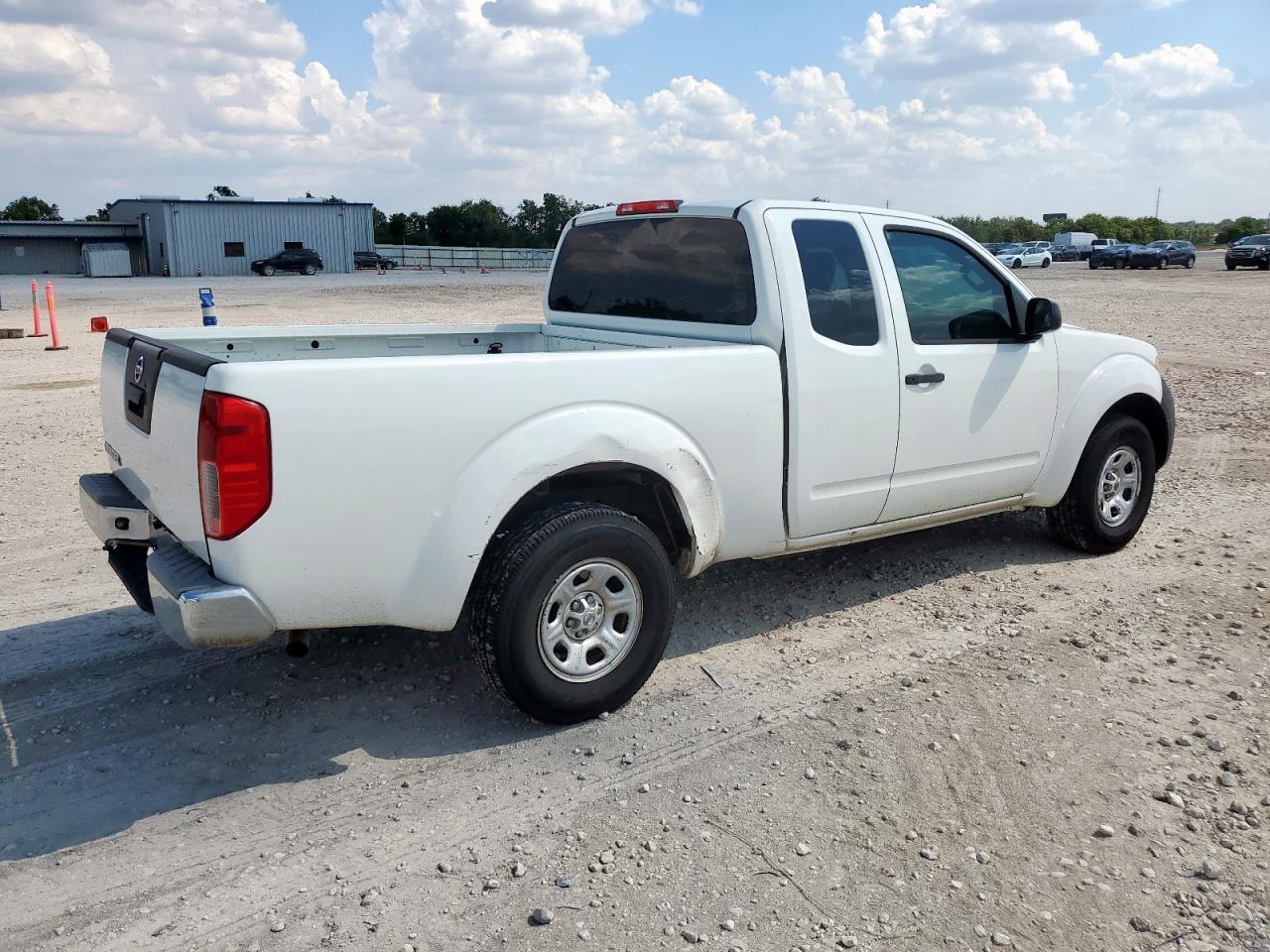2013 NISSAN Frontier