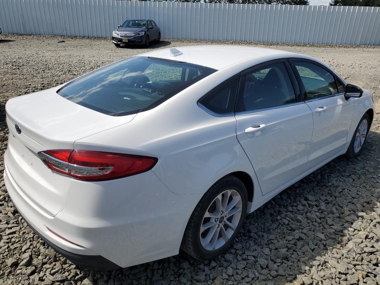 2020 FORD FUSION