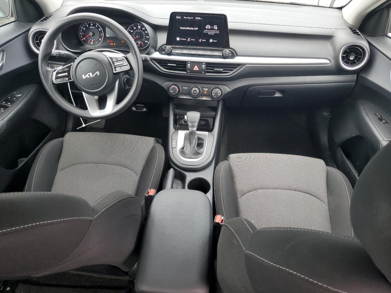 2024 KIA FORTE