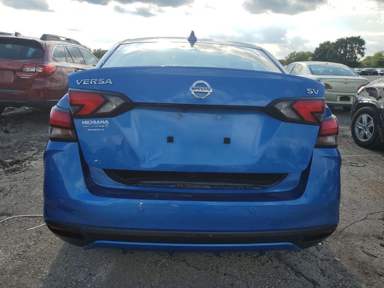 2022 NISSAN VERSA