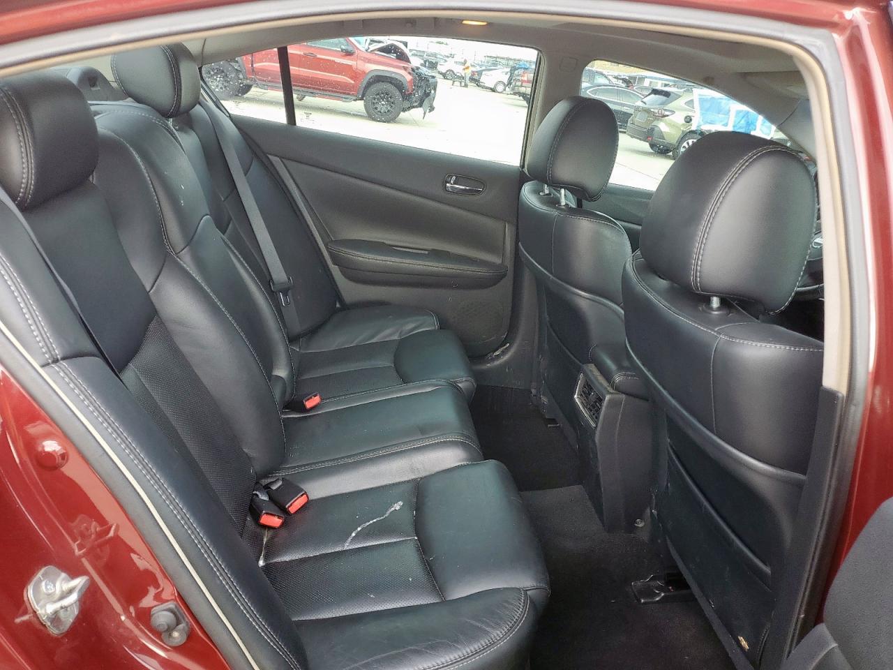 2013 NISSAN Maxima