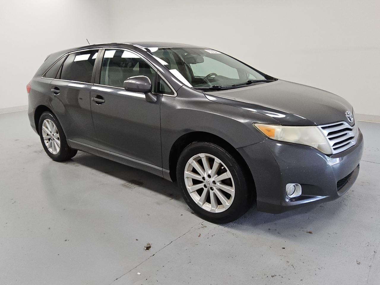 2010 TOYOTA VENZA