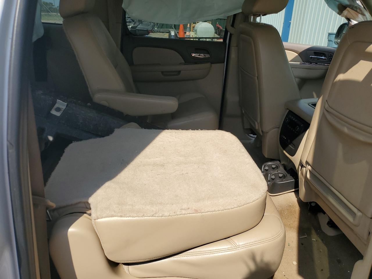 2012 CHEVROLET Suburban