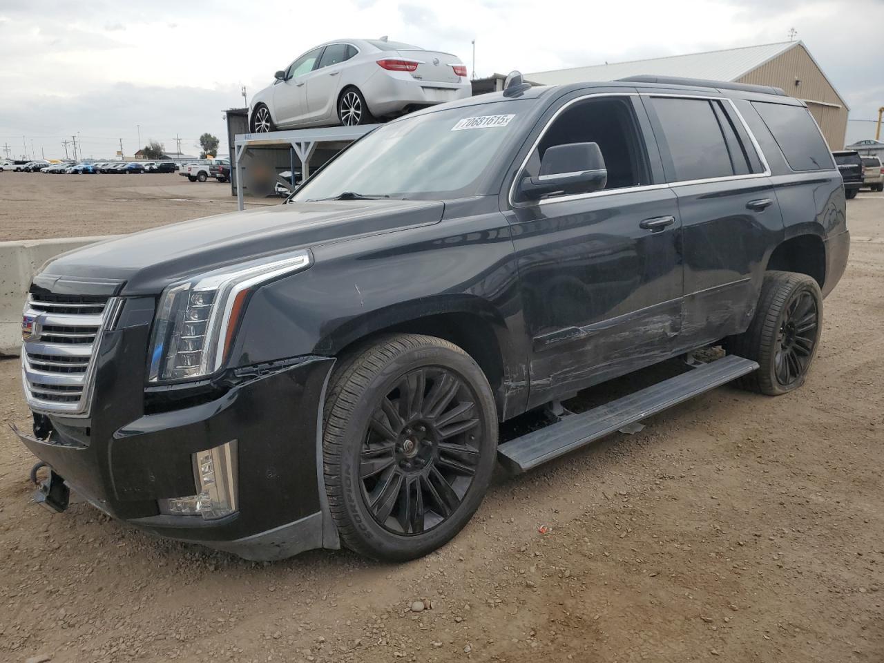 2017 CADILLAC ESCALADE