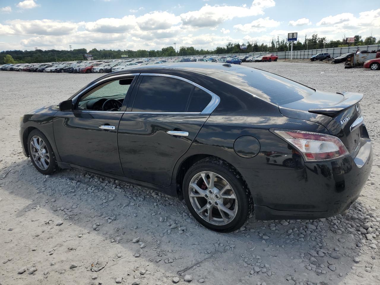2013 NISSAN Maxima