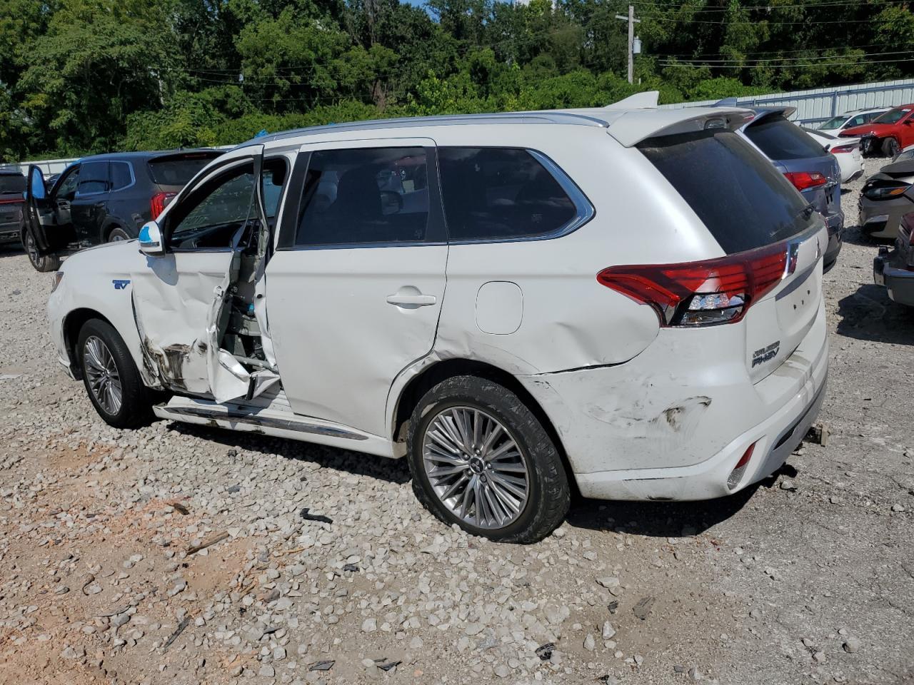 2022 MITSUBISHI outlander