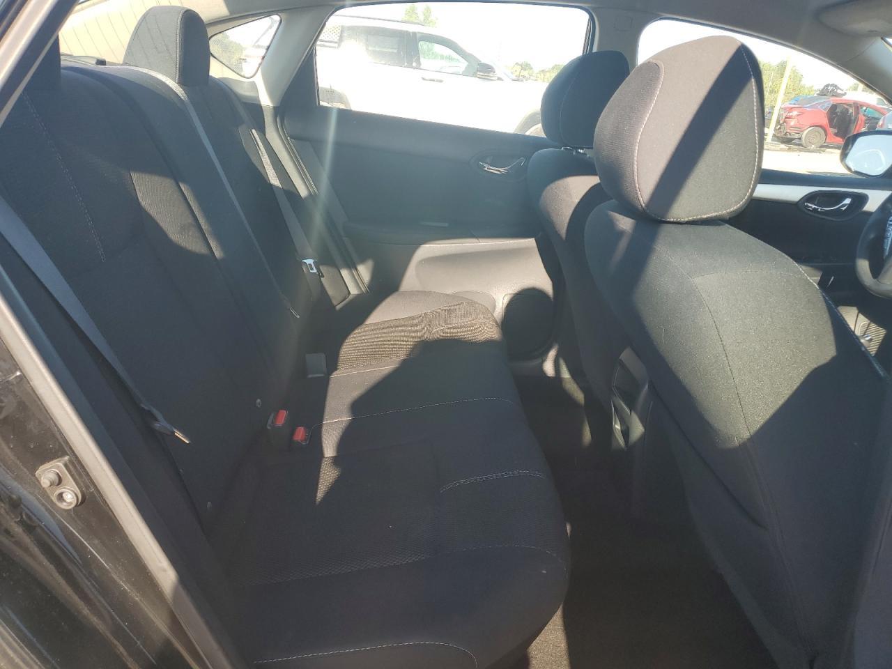 2016 NISSAN SENTRA