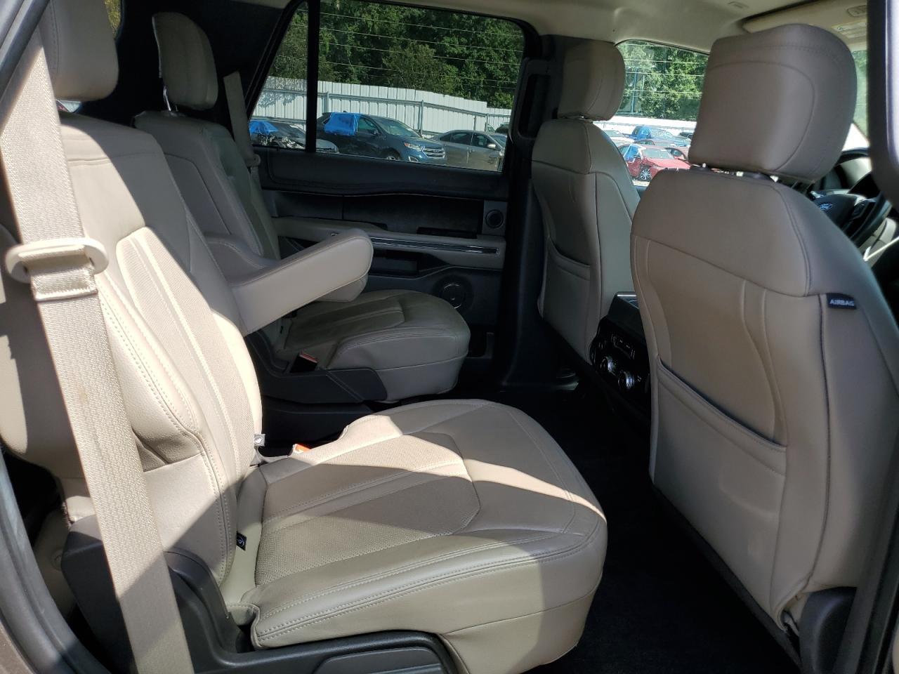 2018 FORD Expedition