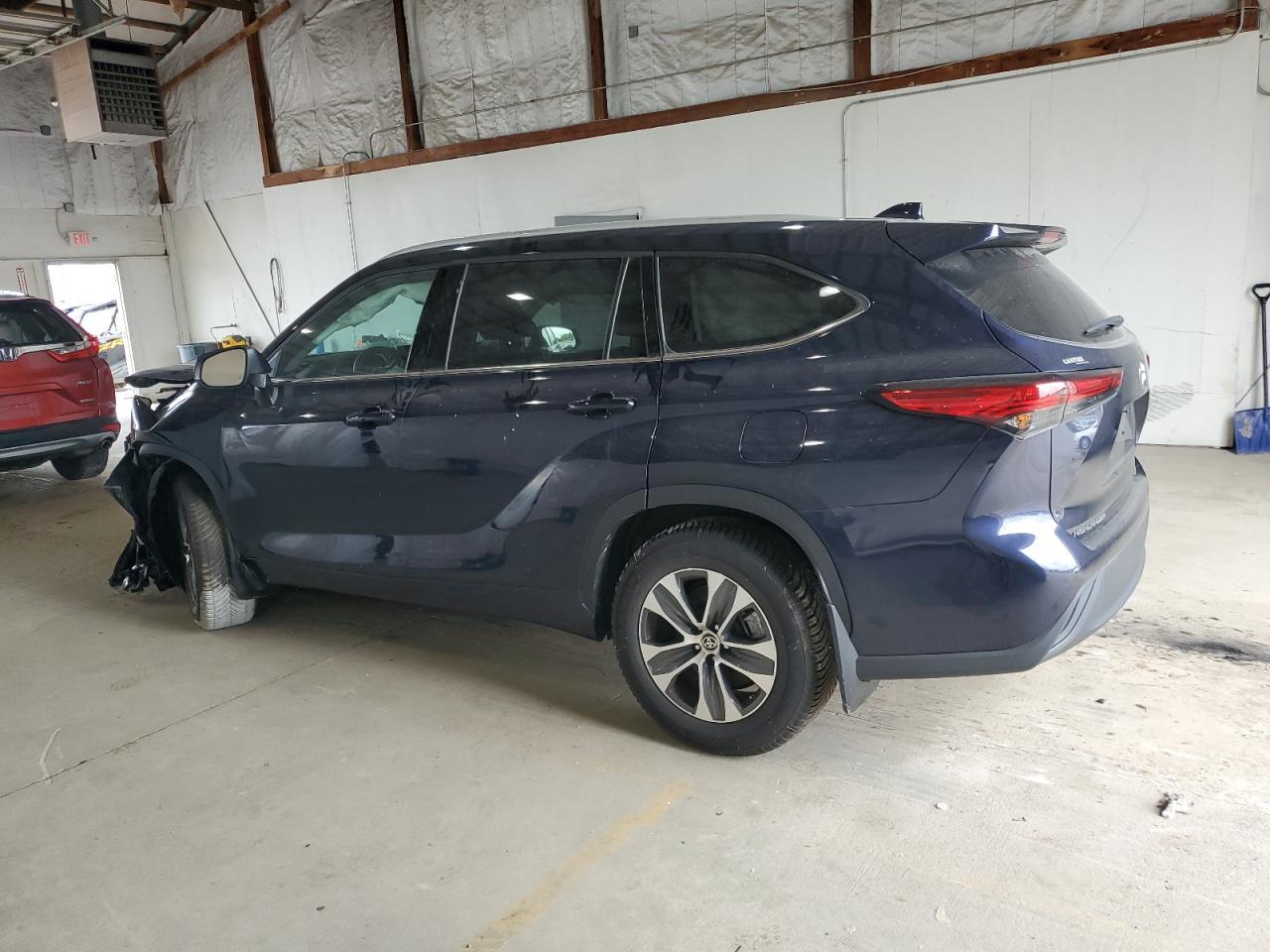 2022 TOYOTA HIGHLANDER