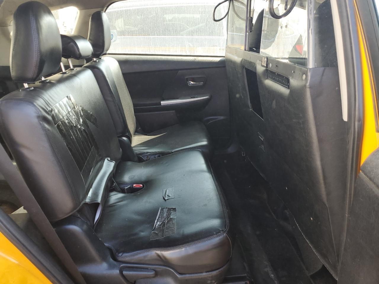 2016 TOYOTA PRIUS V