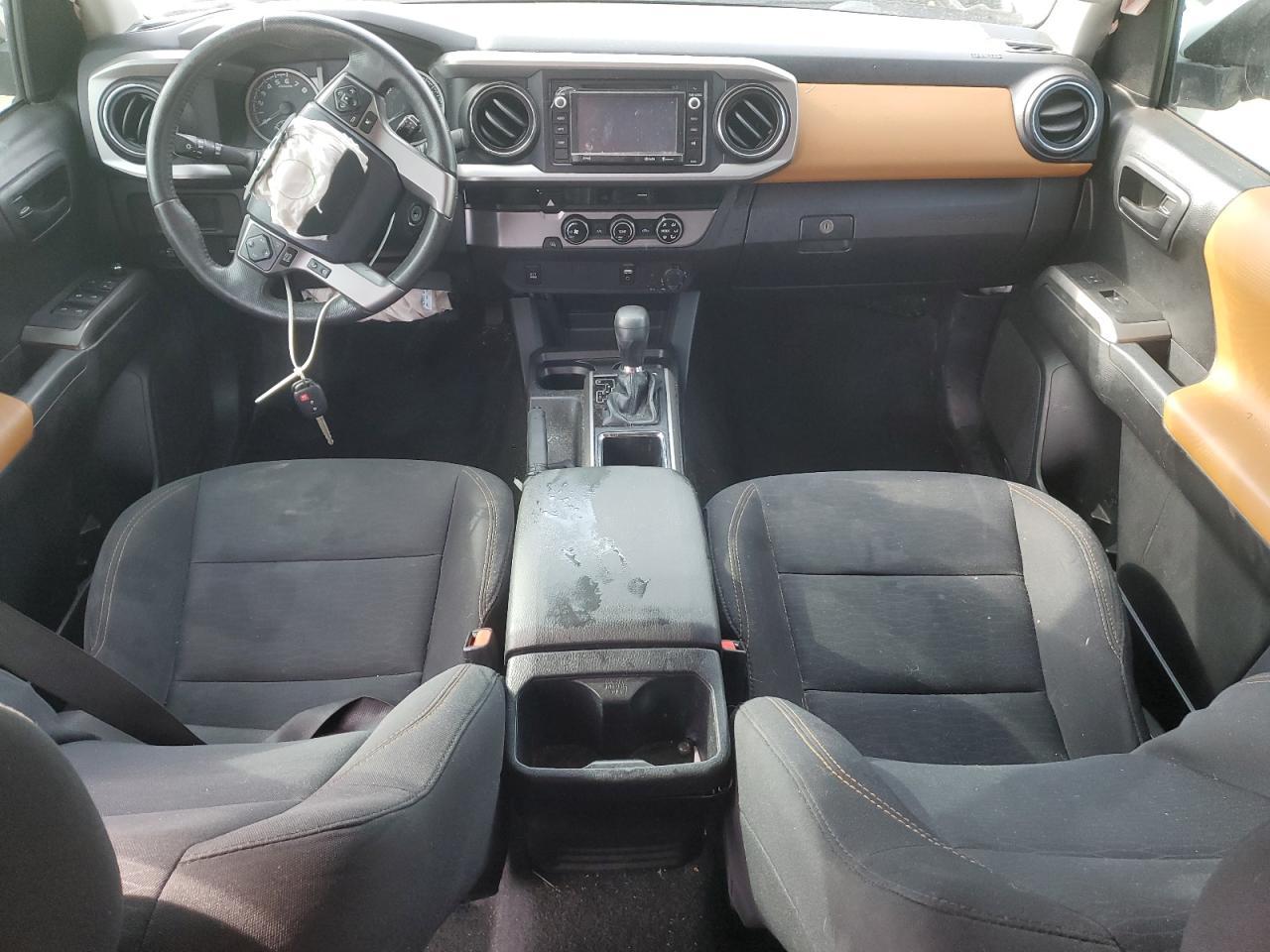 2017 TOYOTA TACOMA