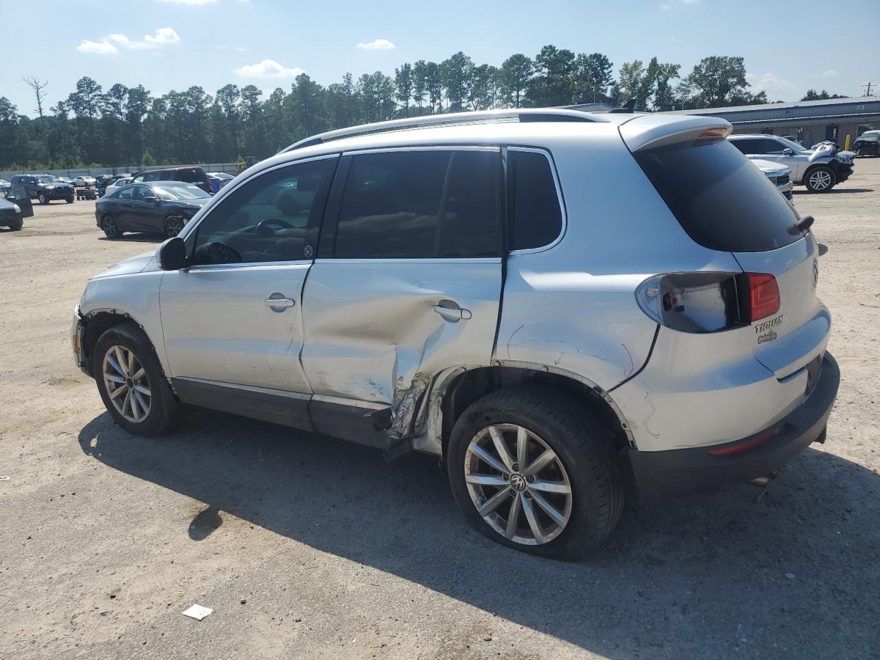 2017 VOLKSWAGEN TIGUAN